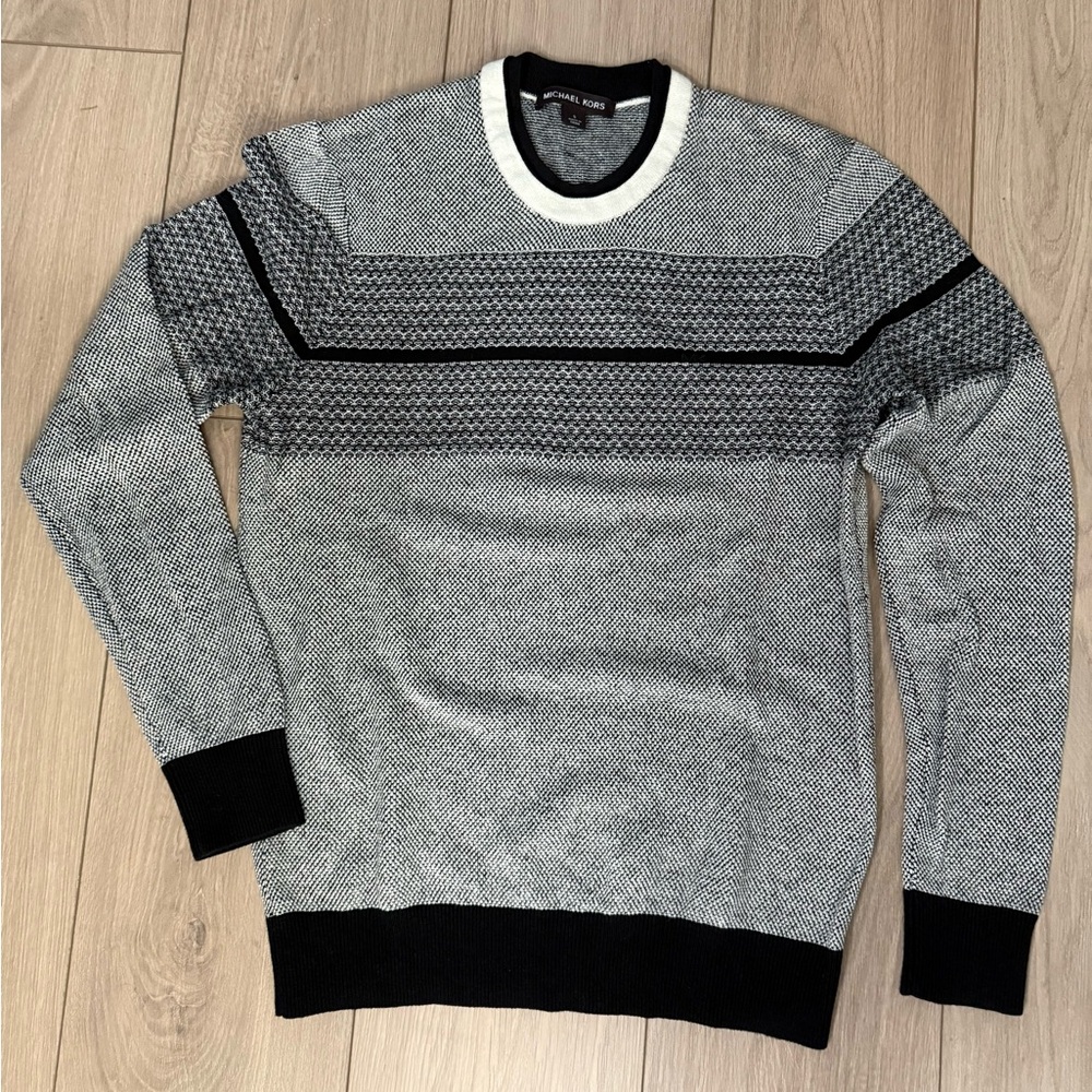 Michael Kors Men's Black and Gray Crewneck Sweater